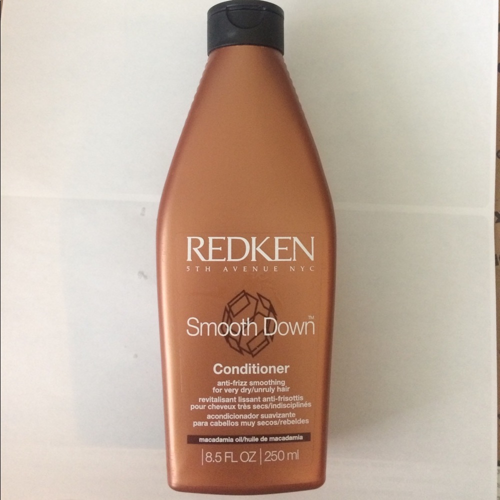 NEW Redken Smooth Down Conditioner 8.5 oz soft hair! Discontinued